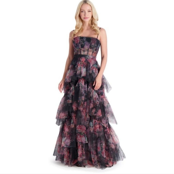 BCBGMaxAzria Dresses & Skirts - NWT BCBGMAXAZRIA Oly Floral Black Tulle Tiered Mesh Corset Gown Dress 6
